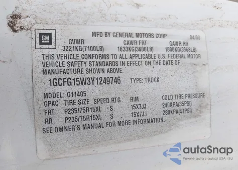 2000 Chevrolet Express from USA, damaged, VIN 1GCFG15W3Y1249746